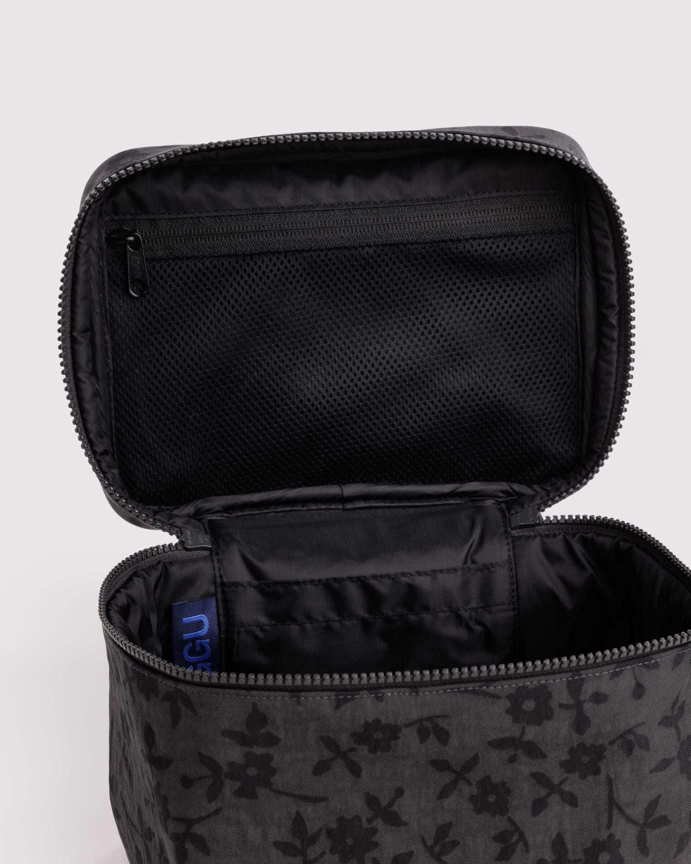 Large Cosmetic Case S0