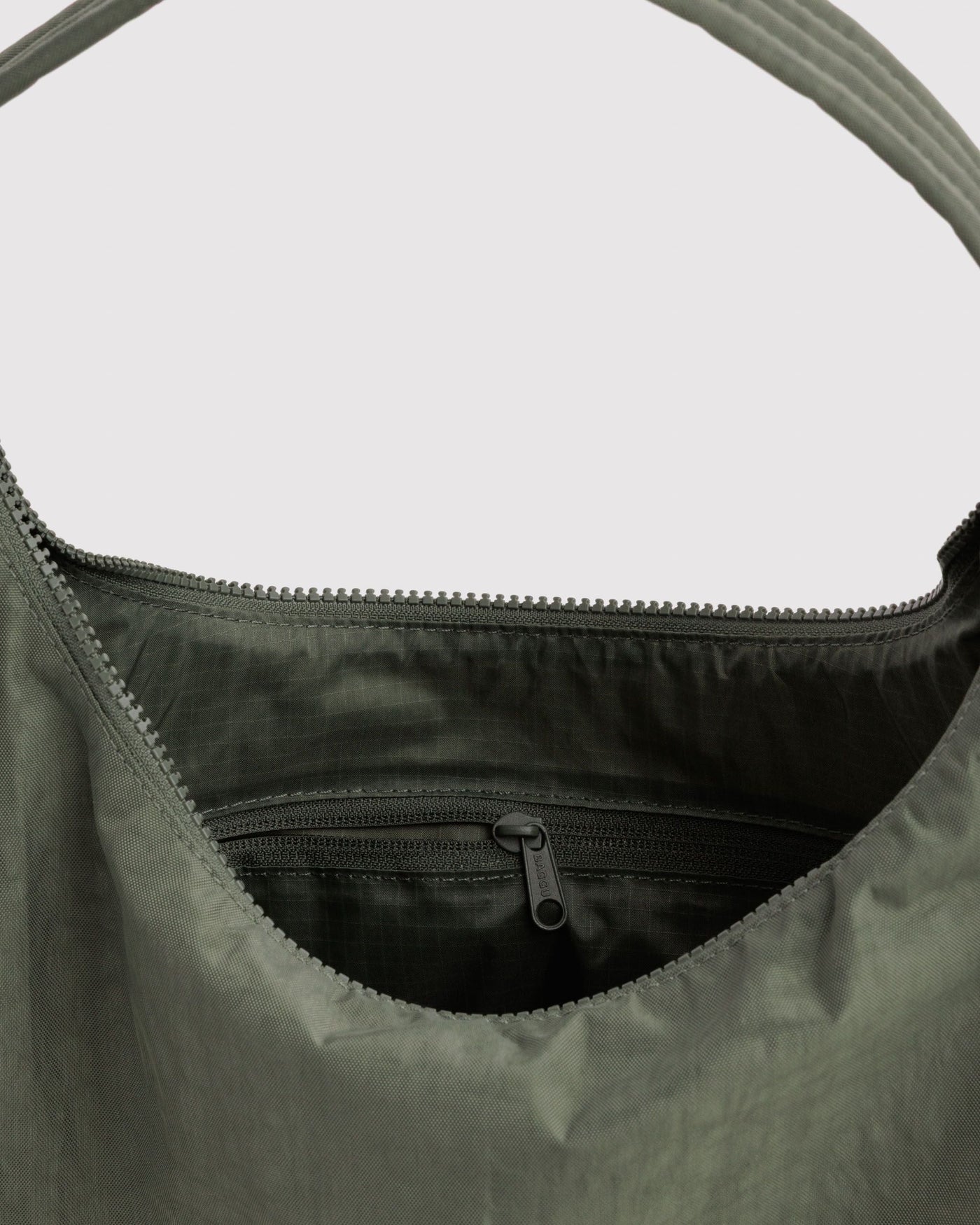 Nylon Shoulder Bag G8