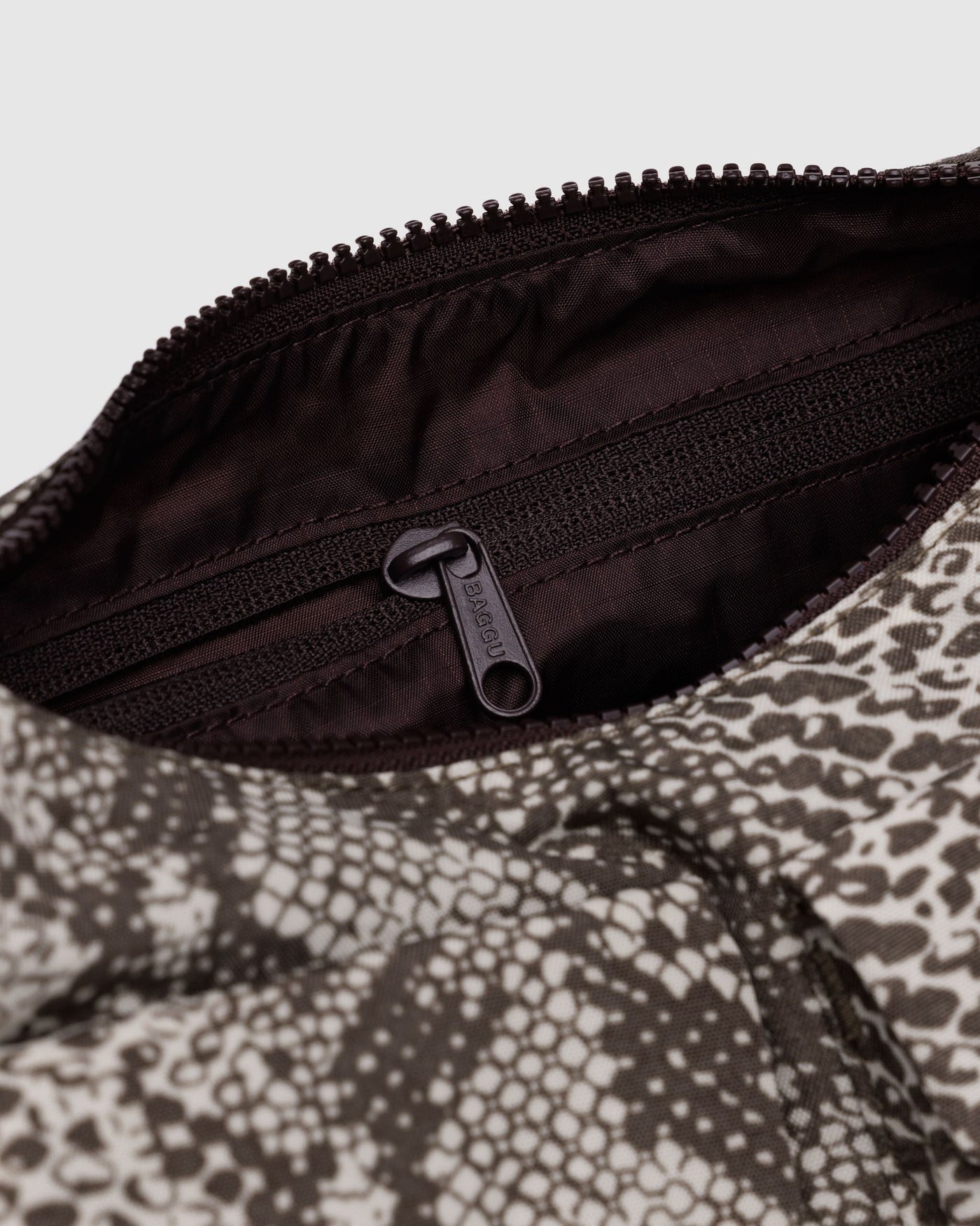 Cargo Shoulder Bag R3