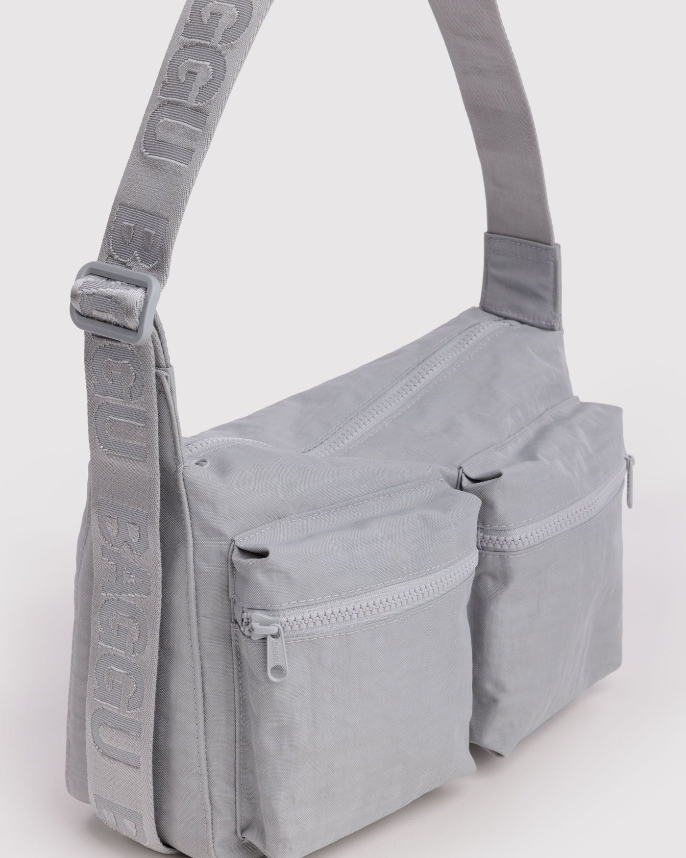 Medium Cargo Crossbody E4