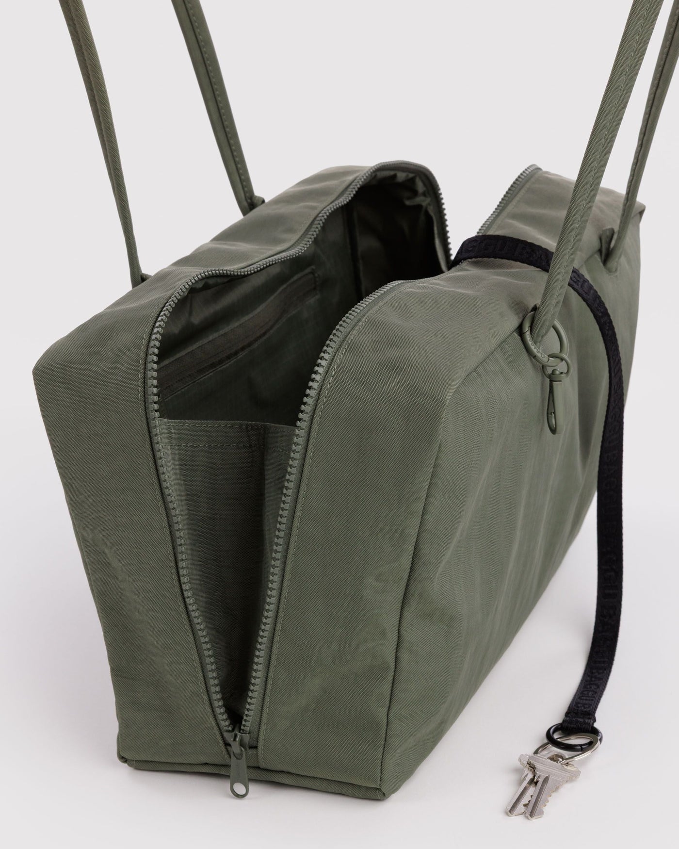 Medium Nylon Bowler Bag F8