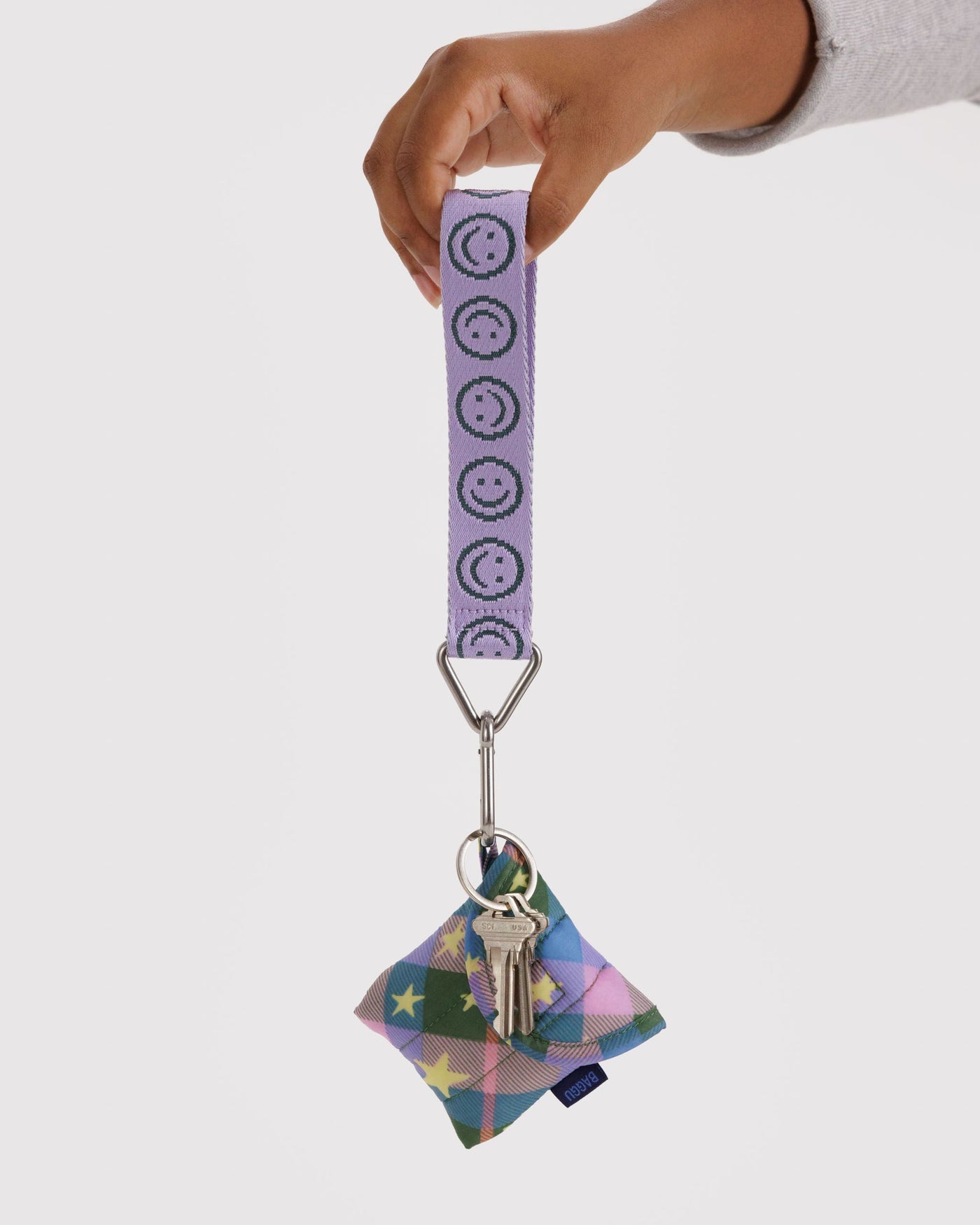 Logo Keychain Z7